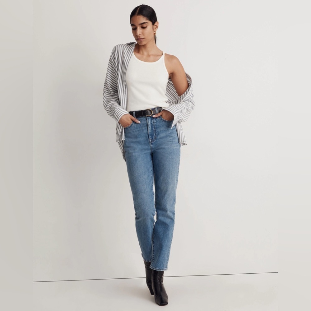 Madewell THE MOM JEAN Blue cotton blend Denim jeans 25 high rise tapered fit